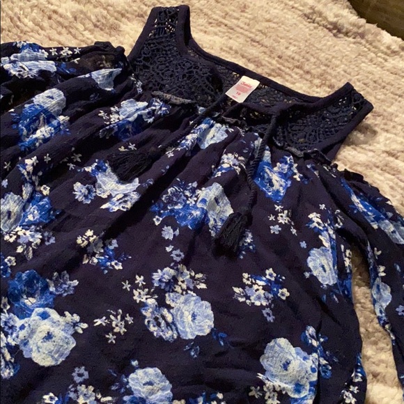 Justice flowy top! - Picture 2 of 2